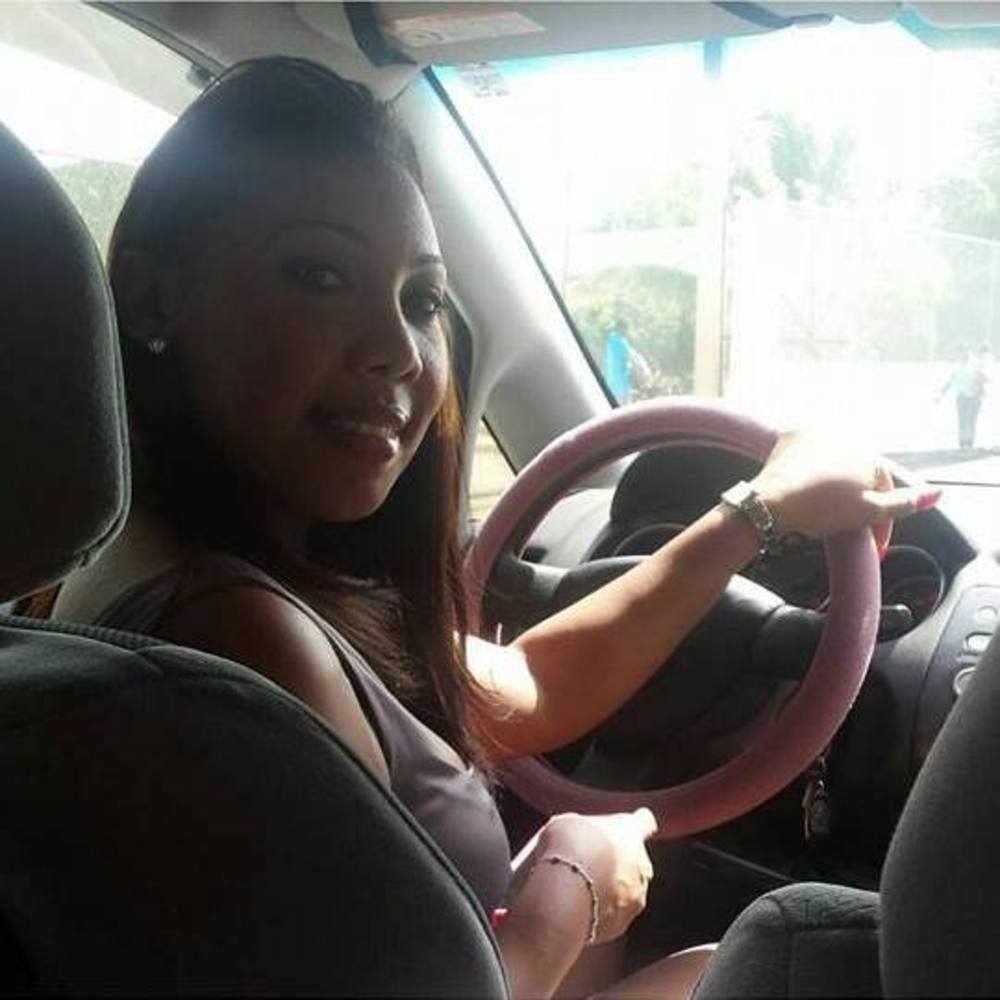 Meet your Posher, Licda linaira
